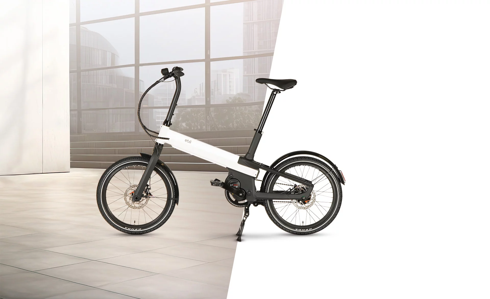 The lightweight ebii-M commuter ebike features a Bosch mid-drive motor, a Shimano geared hub and a range of 86 km per charge