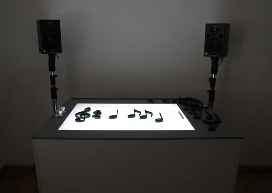 The Noteput interactive music table