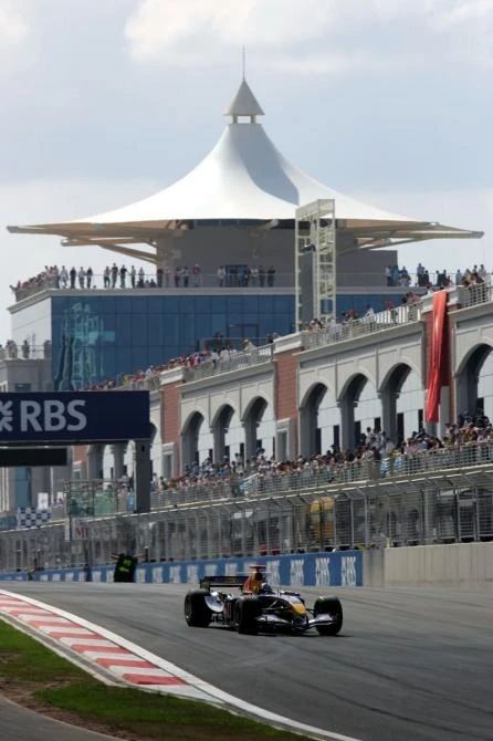 Red Bull continues to bring home regular points with Couldthard having accumulated 21 points for 12th in the title chase