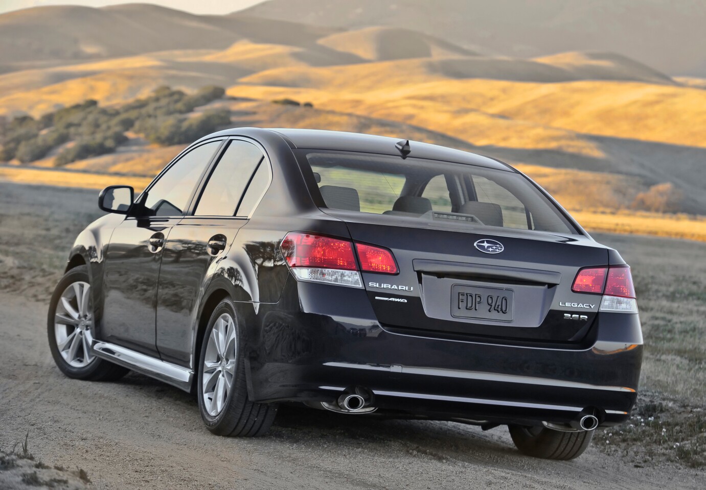 2013 Subaru Legacy is an IIHS Top Safety Pick+