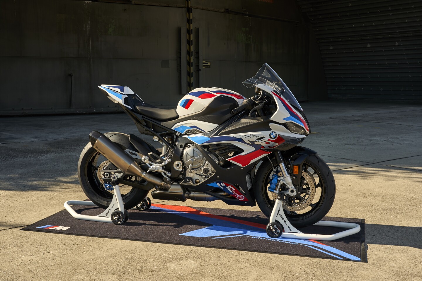 Bmw Releases Its First M Series Motorcycle The Extraordinary M1000rr Bmw Releases Its First M Series Motorcycle The Extraordinary M1000rr