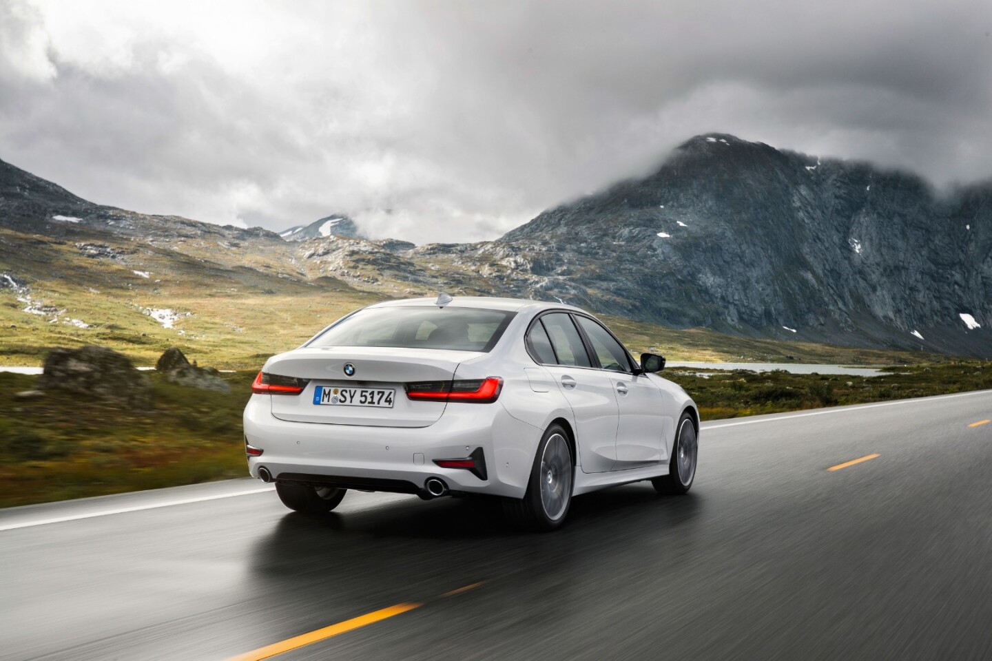 Body rigidity has increased by about 25 percent in the new design and suspension spring rates are now 20 percent improved over the previous-generation 3 Series
