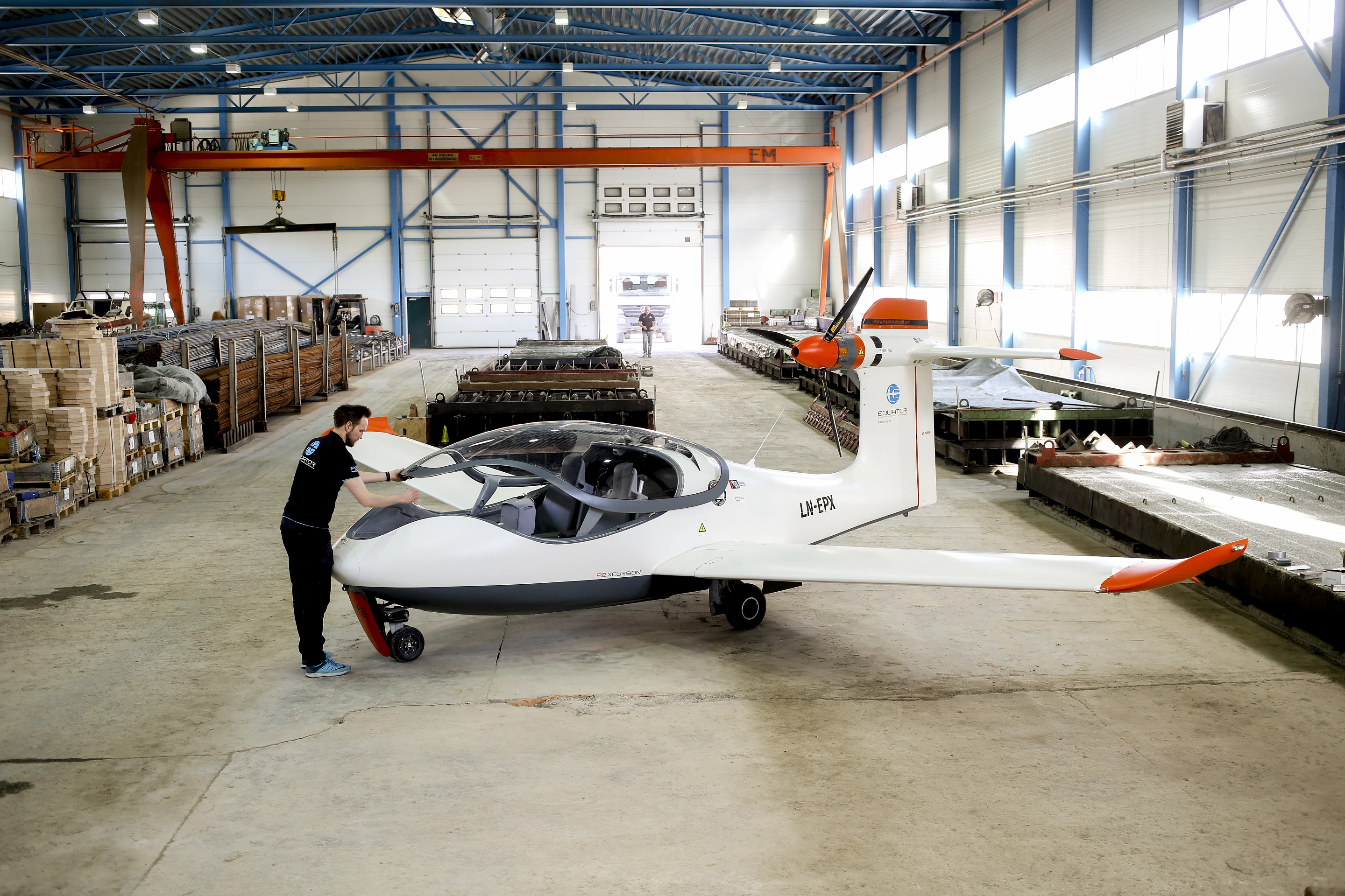 The P2 Xcursion has an unusually large canopy