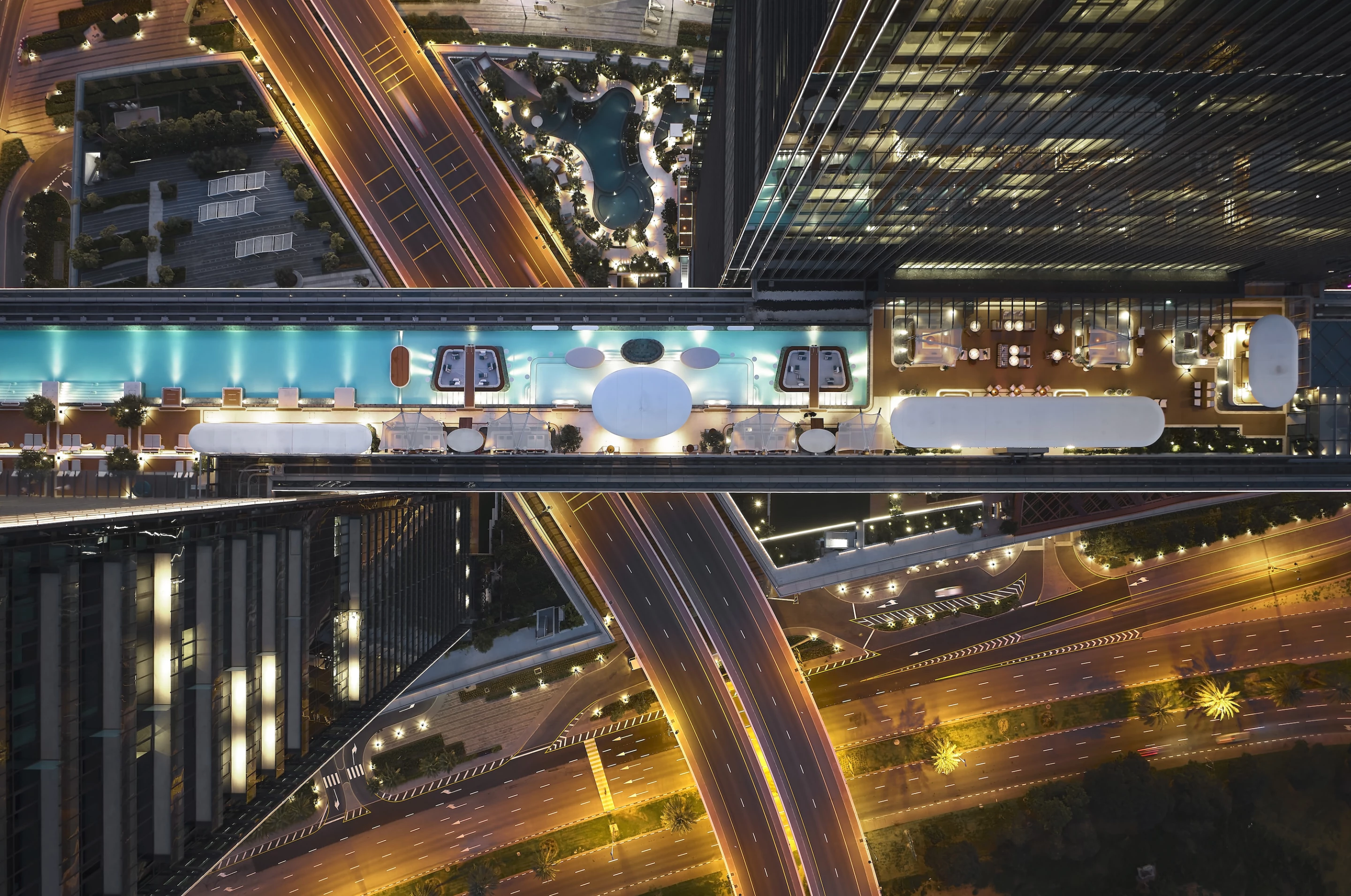 One Za'abeel's horizontal section, the Link, is topped by an infinity swimming pool and a viewing area