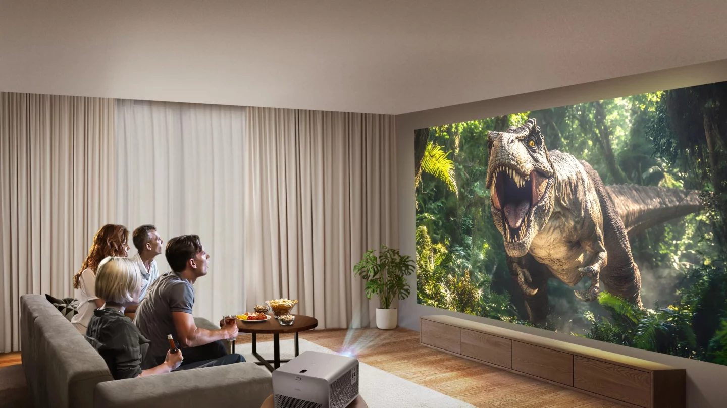 4K visuals at 3,000 lumens, CinematicColor and HDR-Pro technologies, Smart Image Adaptation, and Google TV