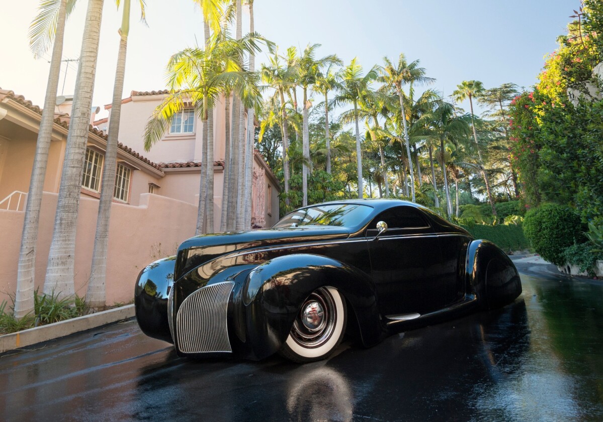 Scrape is one of the most iconic hot-rods of all time. Unveiled in 1998, it featured on the cover of five magazines and starred at concours events such as Meadowbrook, the Louis Vuitton Classic and SEMA. It toured 20 major car shows in the USA and Canada as the feature attraction in 1998 and 1999.