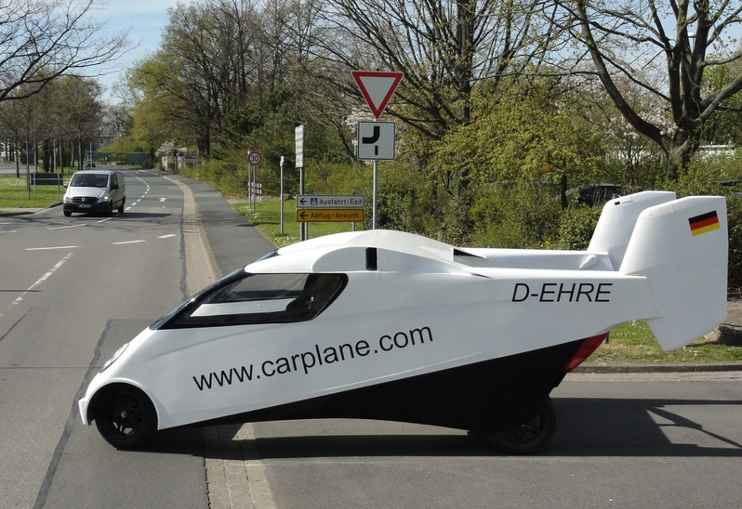 The Carplane flying car prototype hits the road in Germany