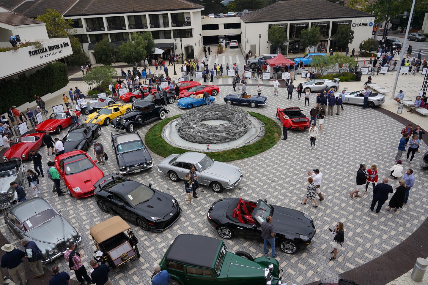 This 2012 Lexus LFA Nürburgring sold for $1,600,000 at RM Sotheby's in Monterey in 2021. This was the scene during one of the preview sessions, where the stars of the show were wheeled onto the forecourt of the Monterey Conference Center. The Lexus LFA is in the middle of the three rows, one back from the front.