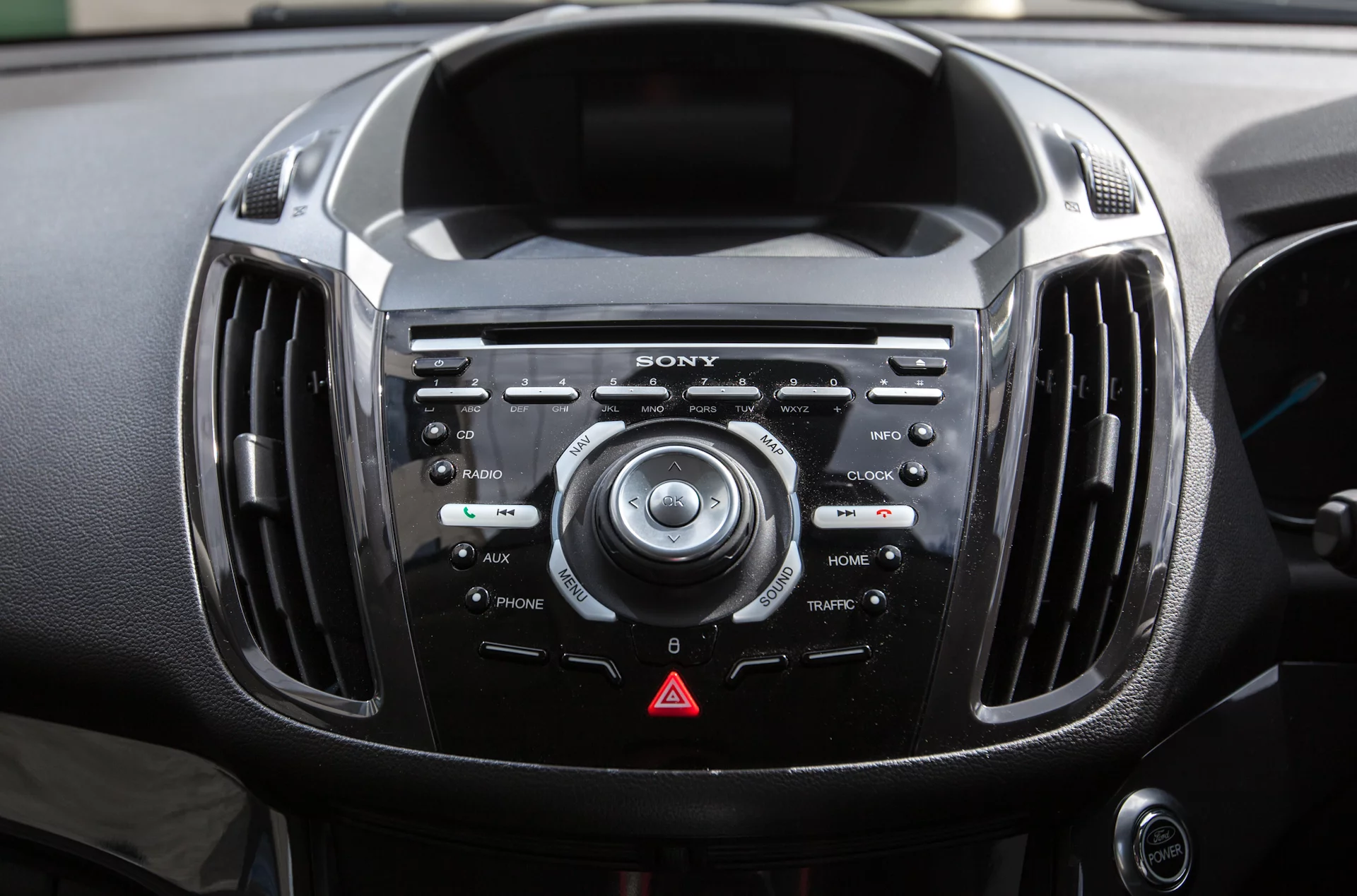 The interior is kitted out with Ford's SYNC infotainment system (Photo: Noel McKeegan/Gizmag.com)