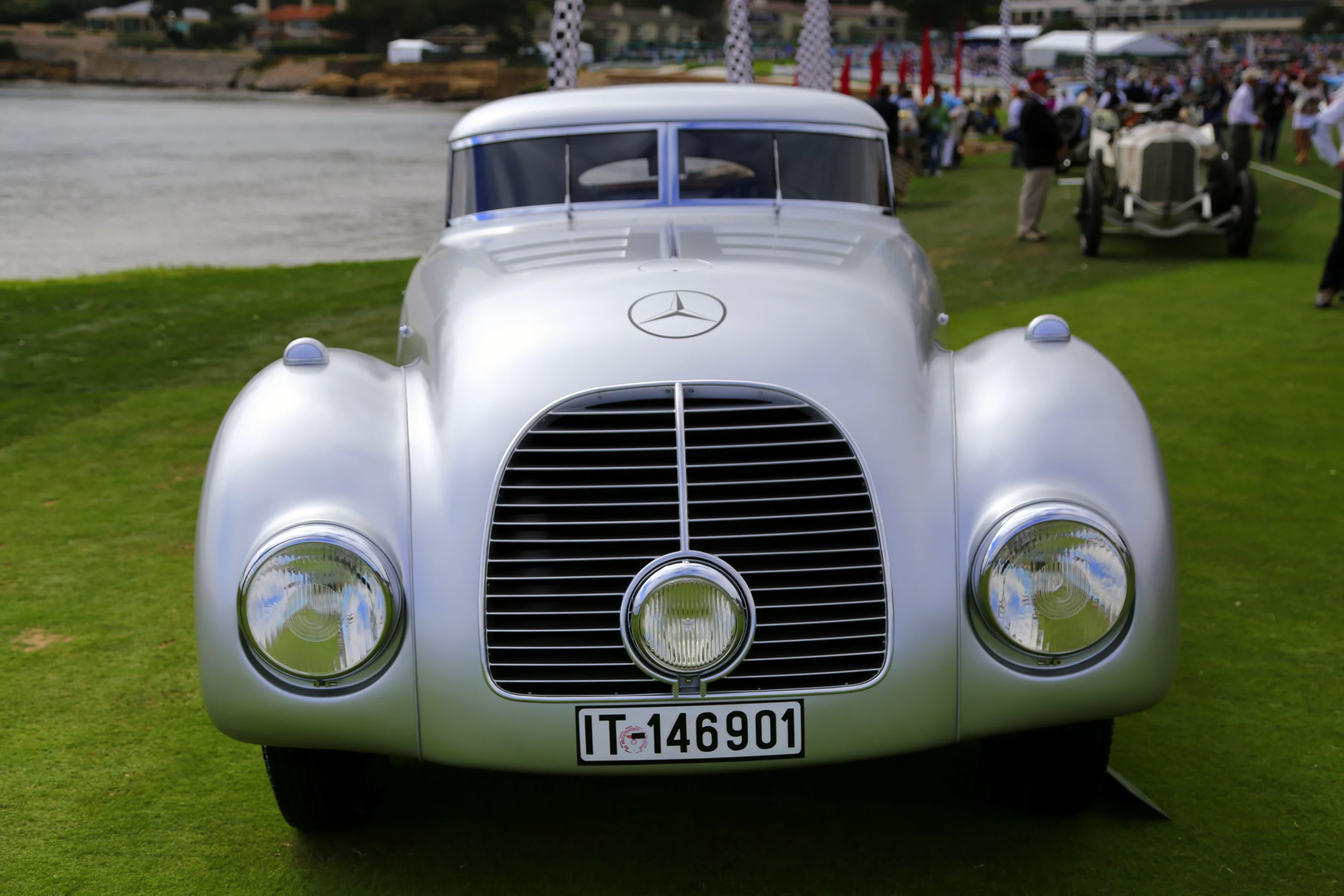 The 1938 Mercedes Benz 540K Streamliner on display was recreated from blueprints by Mercedes Benz' Classic division (Photo: Angus MacKenzie/Gizmag.com)