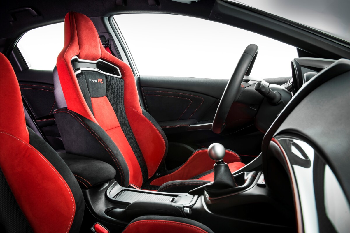 Honda claims the Type-R is the fastest front-drive hot-hatch to 100 km/h