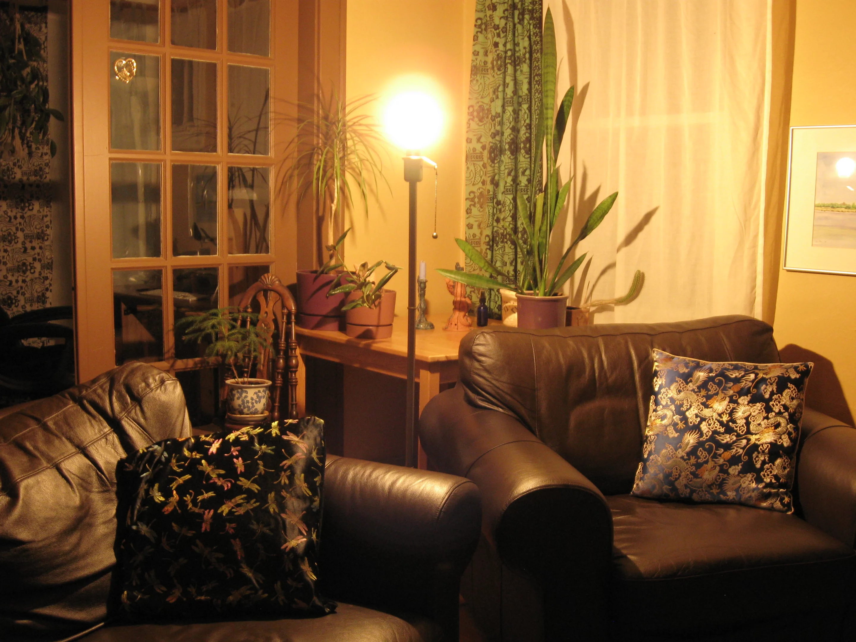 A room lit with a Cree LED bulb