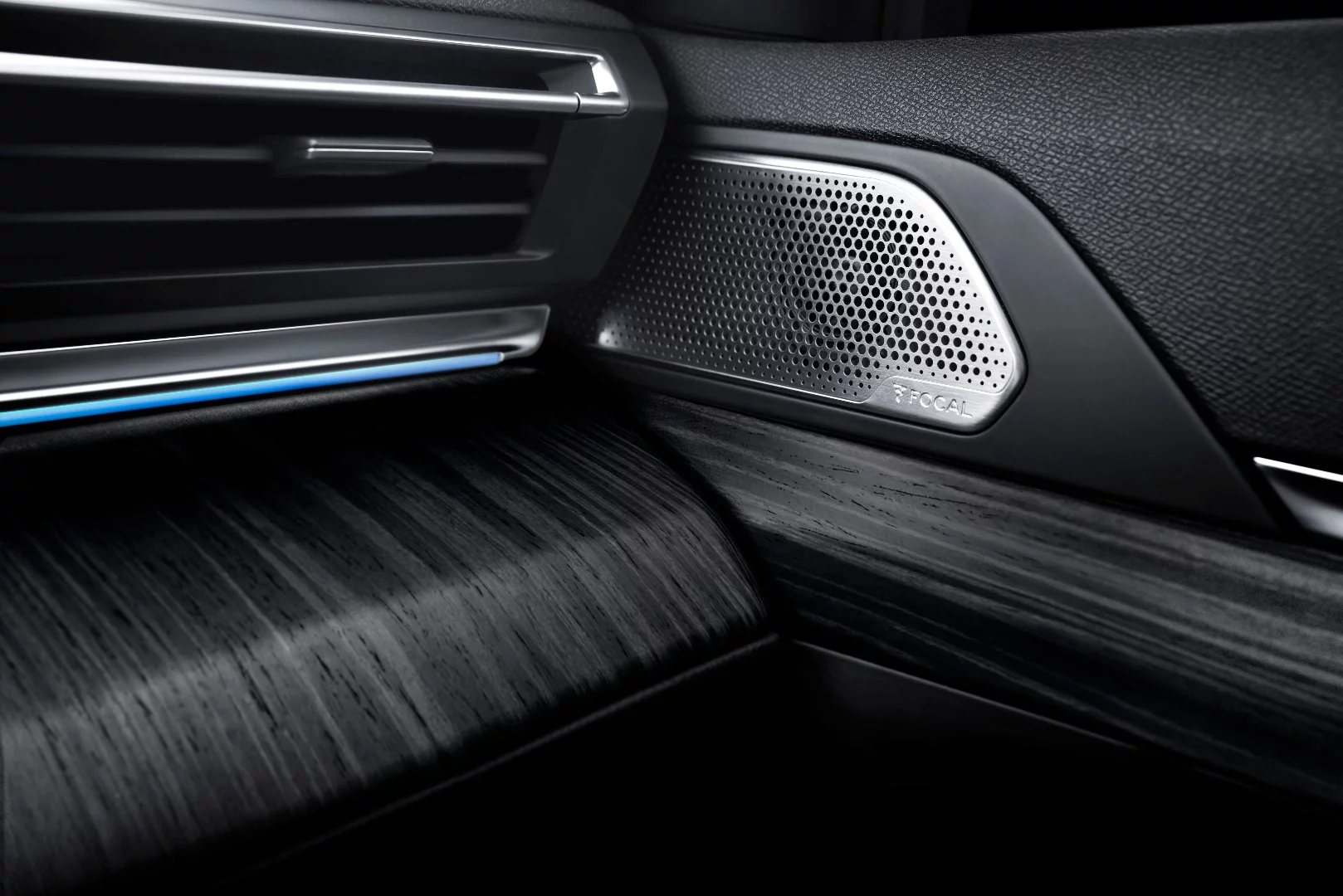 Interior of the Peugeot 508 sedan