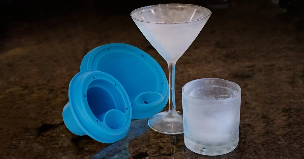 IceLiners comprises silicone molds which fit over glasses to create a frozen liquid lining