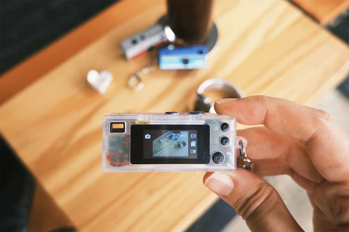 The Charmera is pretty functional for its size, with a viewfinder, LCD preview screen, and a flash