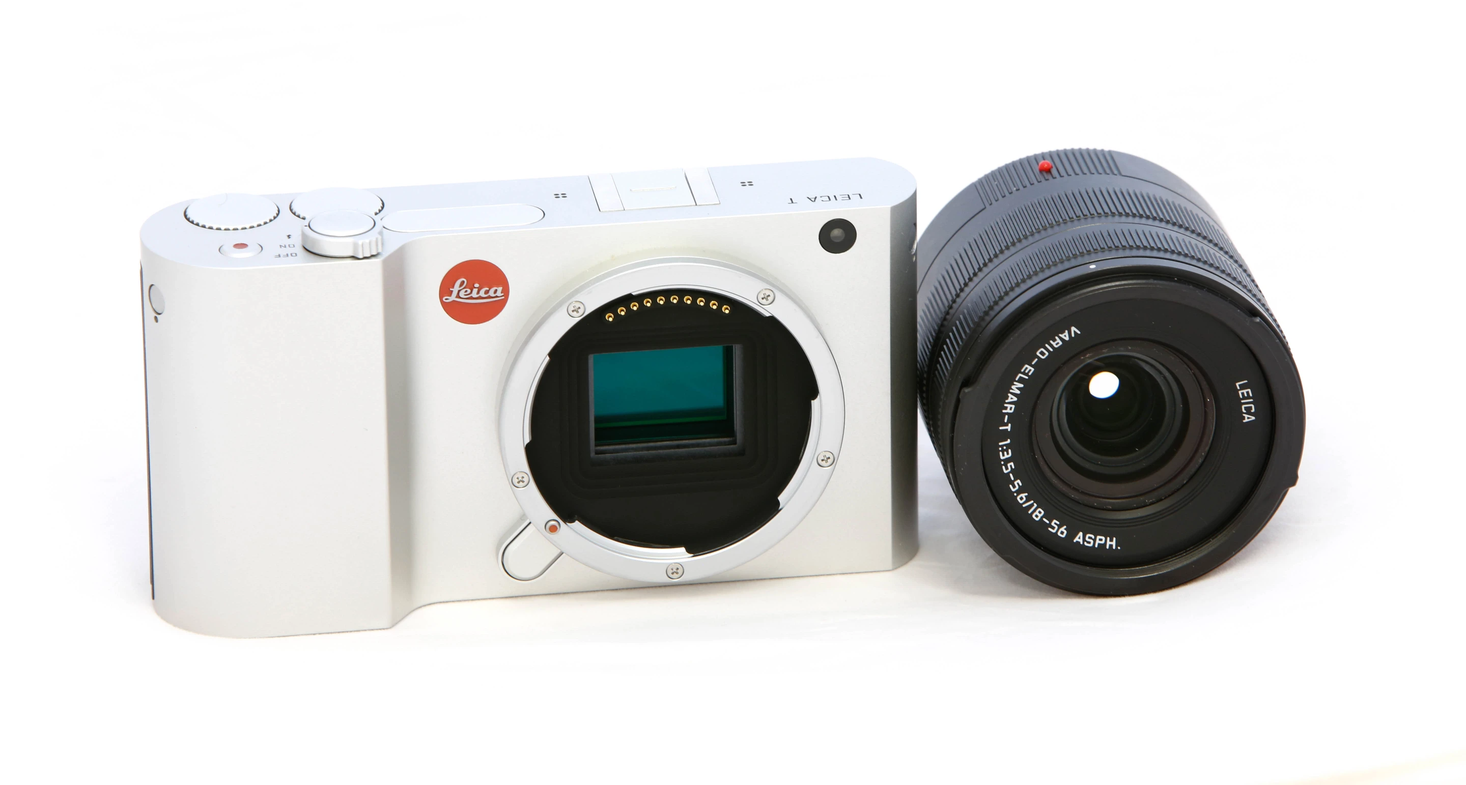 Leica T with 18-56mm Vario-Elmar-T lens (Photo: Loz Blain/Gizmag)