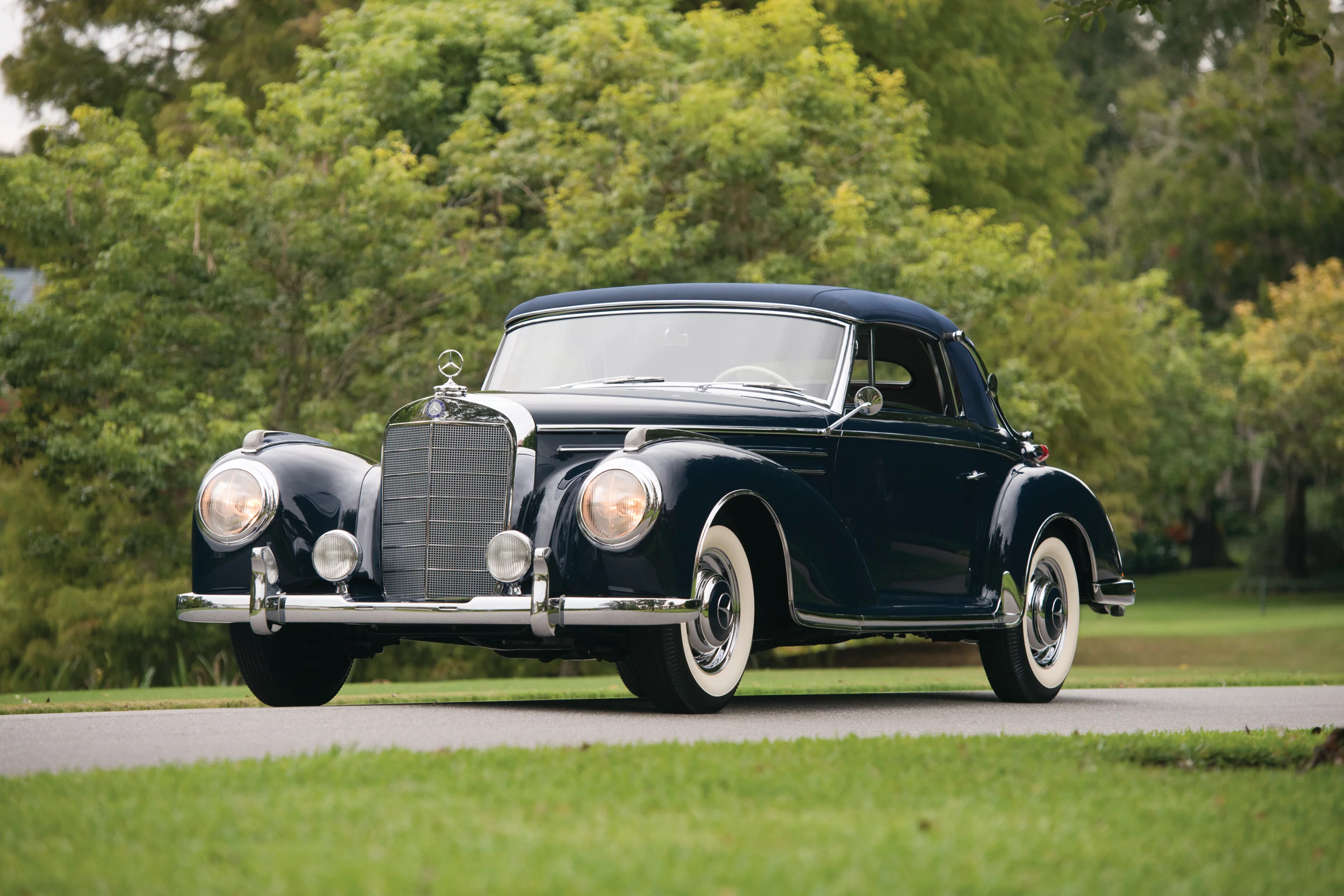 This 1956 Mercedes-Benz 300 SC Cabriolet was estimated to sell for $1,100,000 - $1,300,000 and sold for $1,100,000Official Auction Page