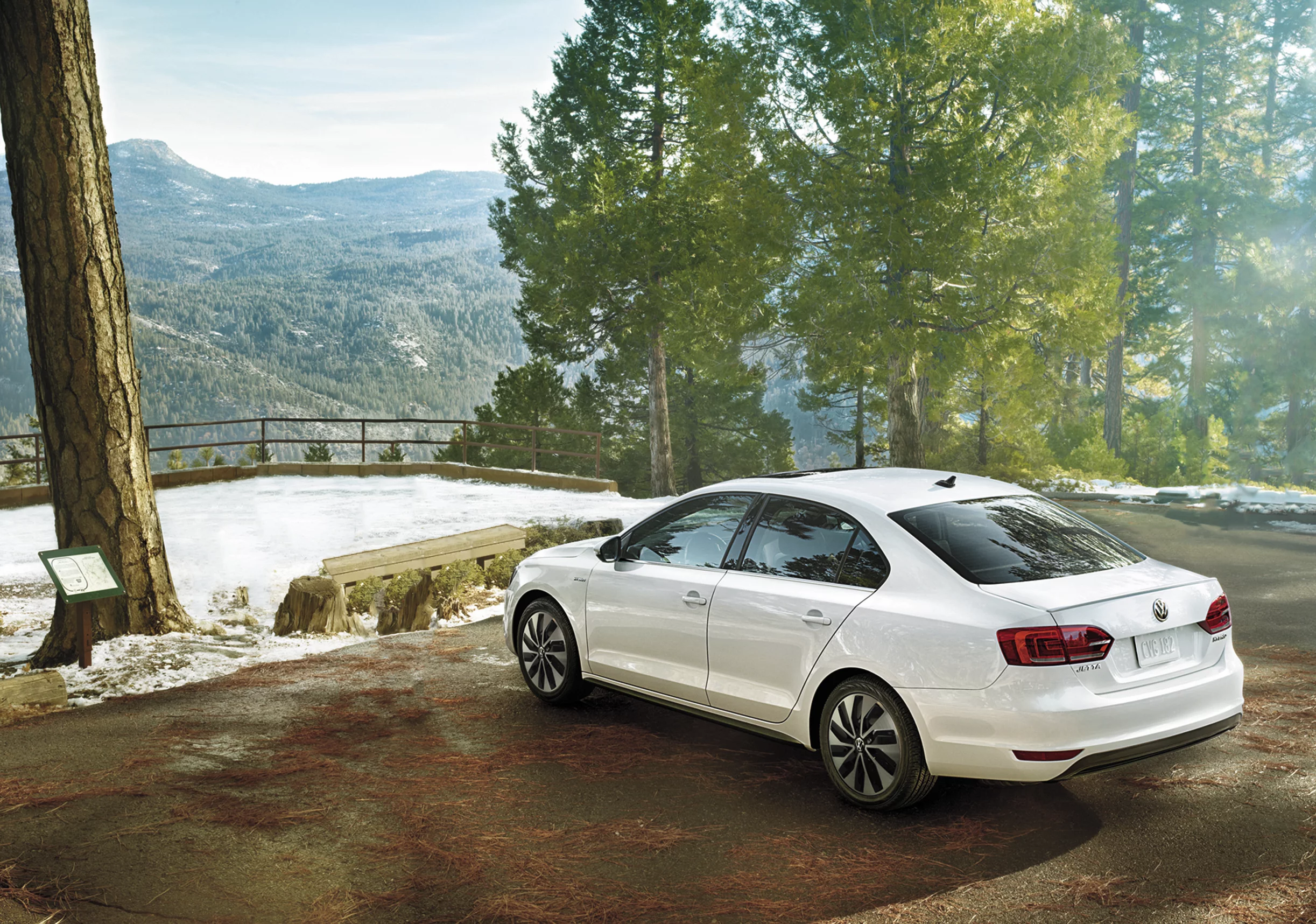 An additional 27 hp is provided by a 20 kW electric motor powered by a compact 220-volt, 1.1 kWh Li-ion battery pack