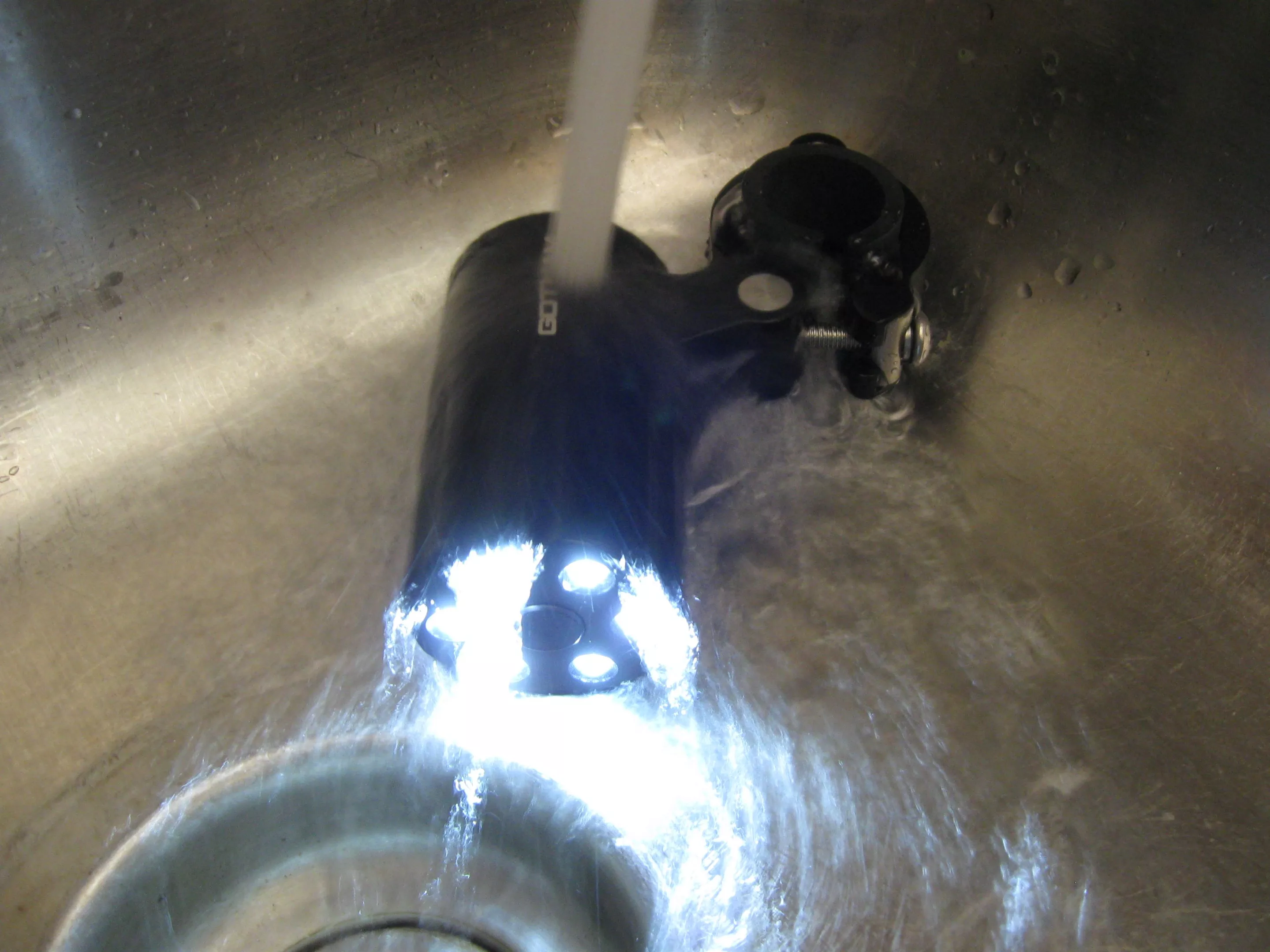 The light is indeed waterproof