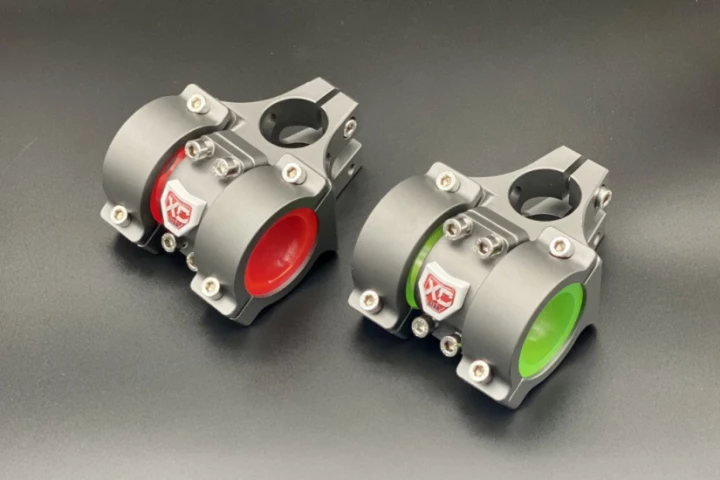 Users can adjust the damping level by selecting different inserts