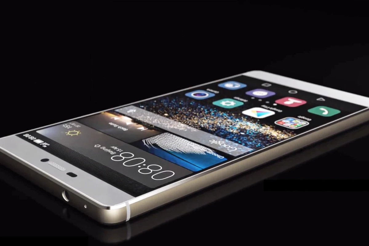 Huawei's P8 has a premium design (with more than a little iPhone 6 influence) and less than high-end pricing