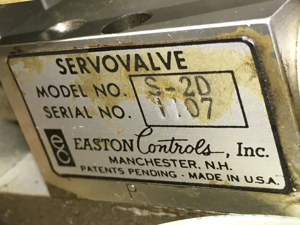 PDAD servo valve