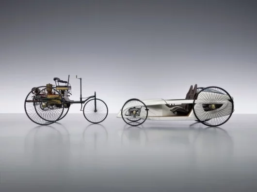 Mercedes Benz F-CELL Roadster