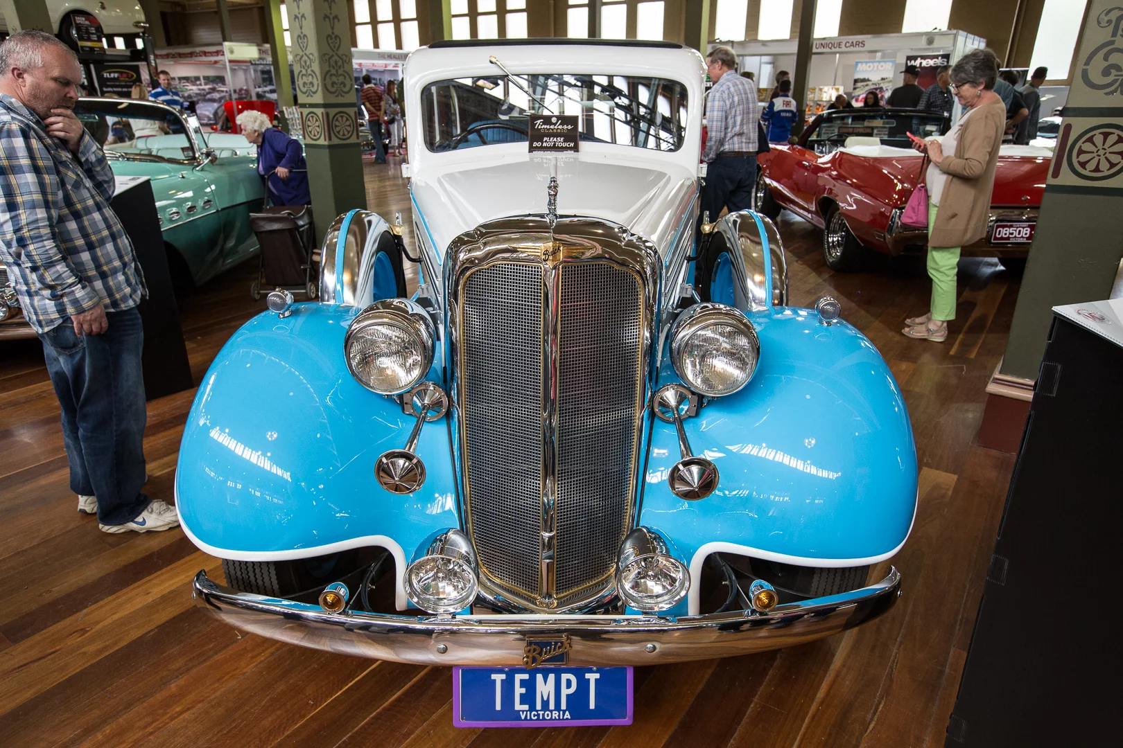This 1934 Buick Series 50 Sedan is completely original aside from the paintwork (Photo: Nick Lavars/Gizmag)