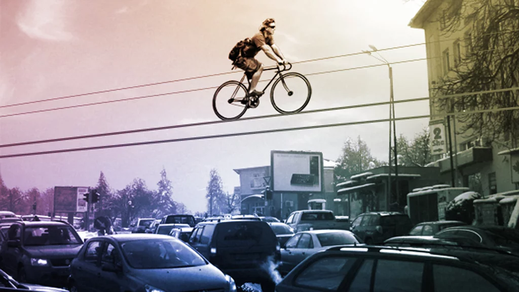 The Kolelinia concept puts a bike lane above the hustle and bustle of city traffic