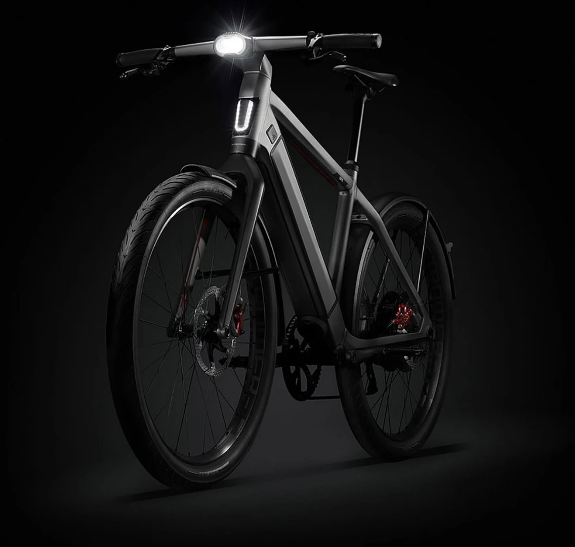 Powerful LED headlight has high and low beam modes