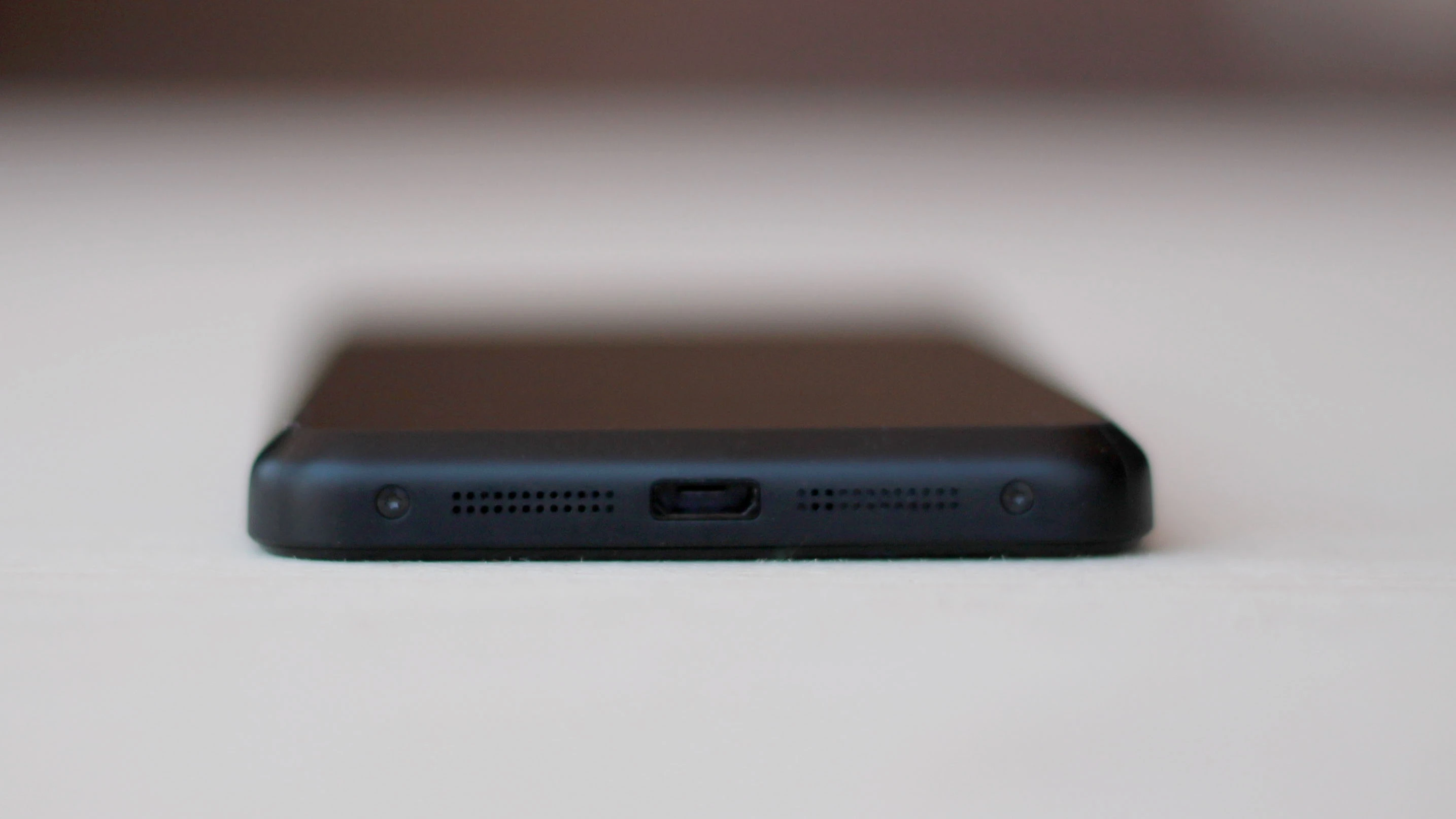 The Fire Phone is 8.9 mm (0.35-in) thick