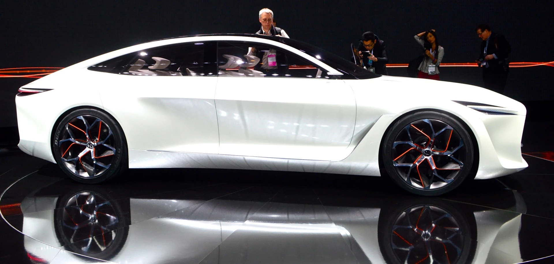 The Infiniti Q Inspiration showcases new design language
