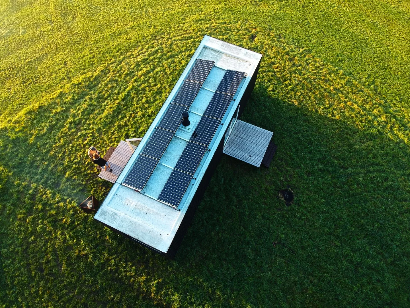 Belgium's Slow Cabins draw electricity from rooftop solar