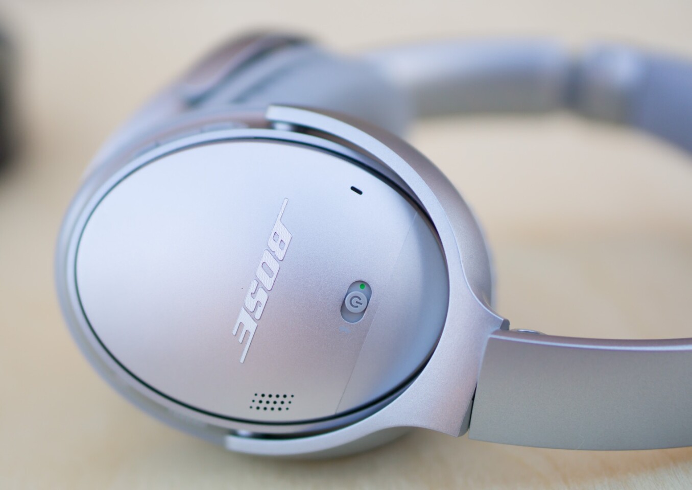 The design language doesn't stray far from its QuietComfort predecessors