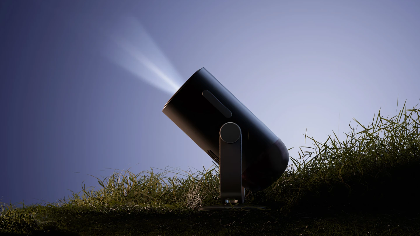 The internal battery allows viewers to take their Google TV entertainment anywhere, while the gimbal stand and AI setup tech offer flexible positioning opportunities