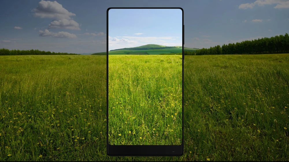 Xiaomi Mi Mix, a concept phone with a nearly bezel-free display