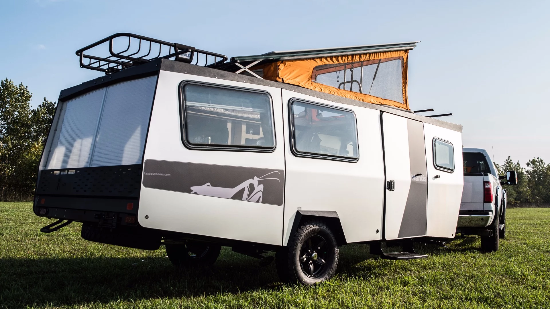 The Mantis will come in Camp and Trek trims at launch