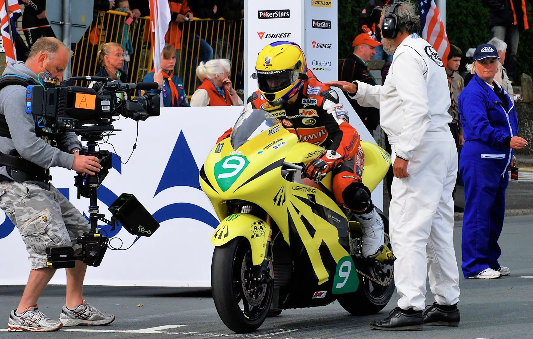 The Lightning Electric Superbike getting ready at the starting gate (Photo: Lightning Motorcycle Corp.)