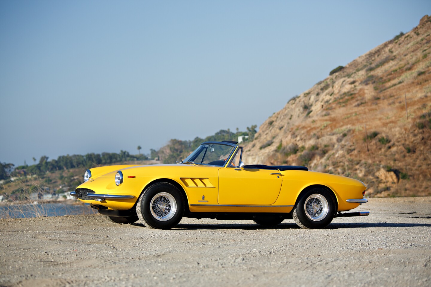 1967 Ferrari 330 GTS