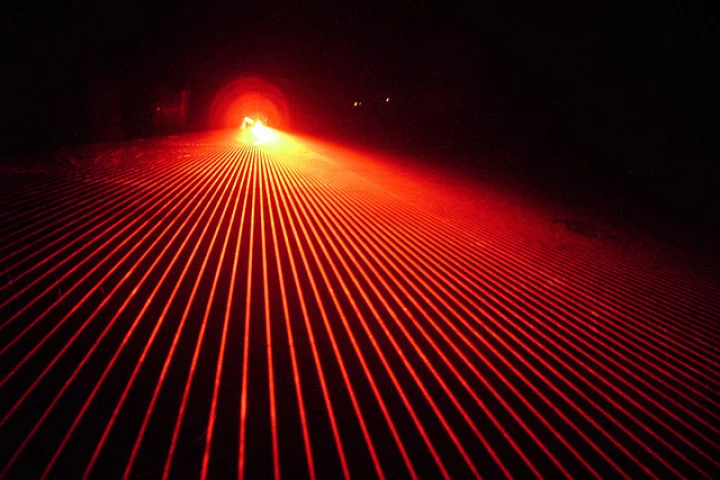 A new system uses lasers to polish hard surfaces, and it can do so in as little as one tenth the time it takes to do so by hand (Photo: Douglas Muth)