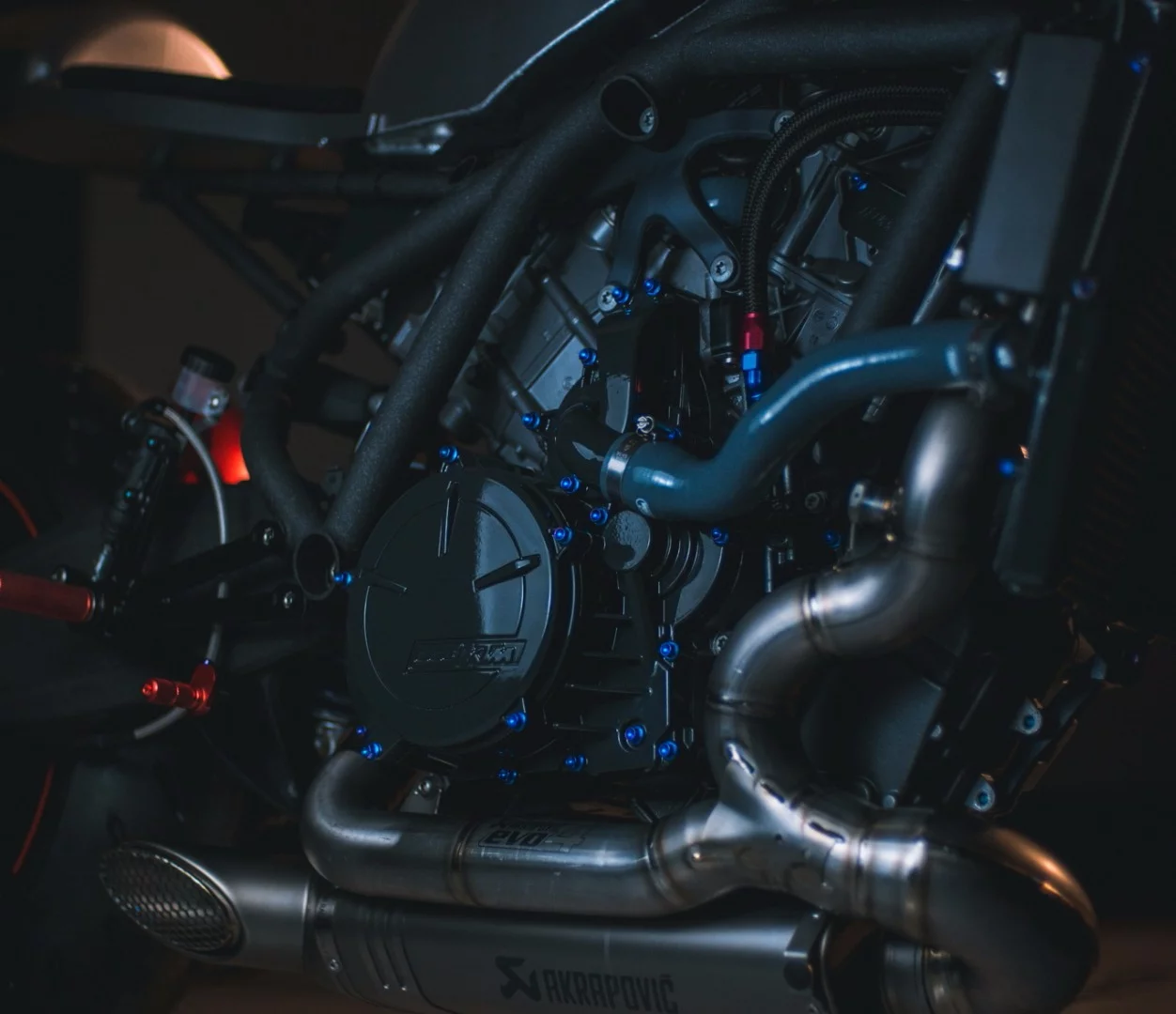 DNA Filters replaced every single bolt of the V-2 motor of the DCR-017 with blue anodized titanium ones