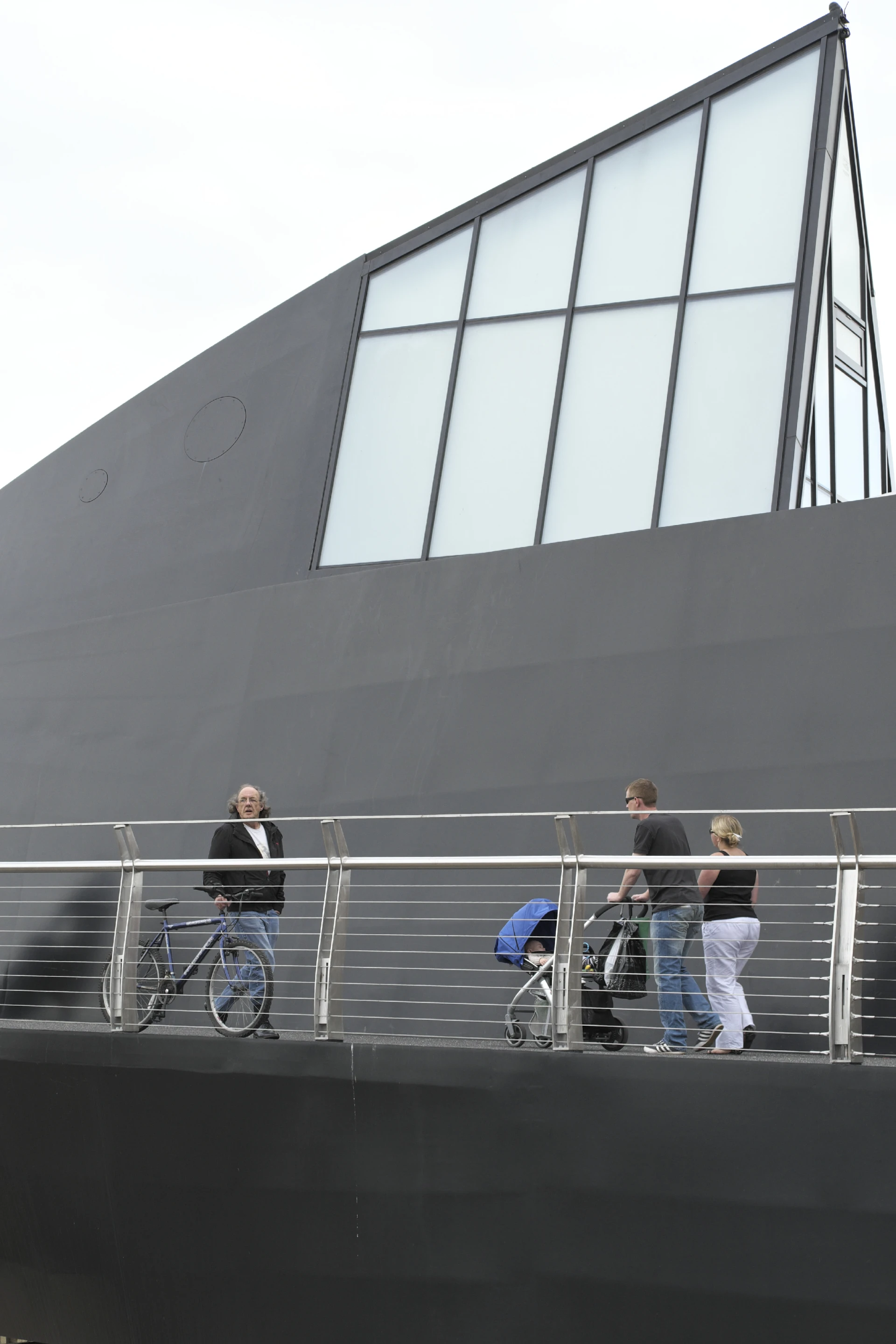 The River Hull Footbridge is the result of an international design competition held in 2005 (Photo: Timothy Soar)