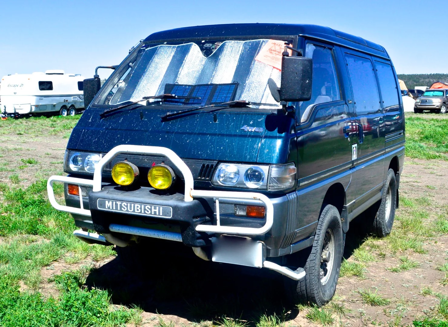 Now this is the type of Delica style we're looking for – We spotted this classic Delica 4x4 van at Overland Expo a few years back and were immediately sold on the inherent coolness of all-terrain Delica rigs