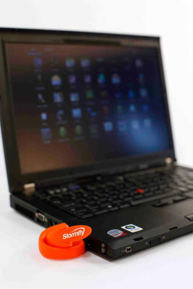 Users can opt to pay an annual subscription to have the device back itself up online whenever it gets connected – if your StormFly gets lost or stolen, you can then buy a replacement with all of your files and settings loaded onto it