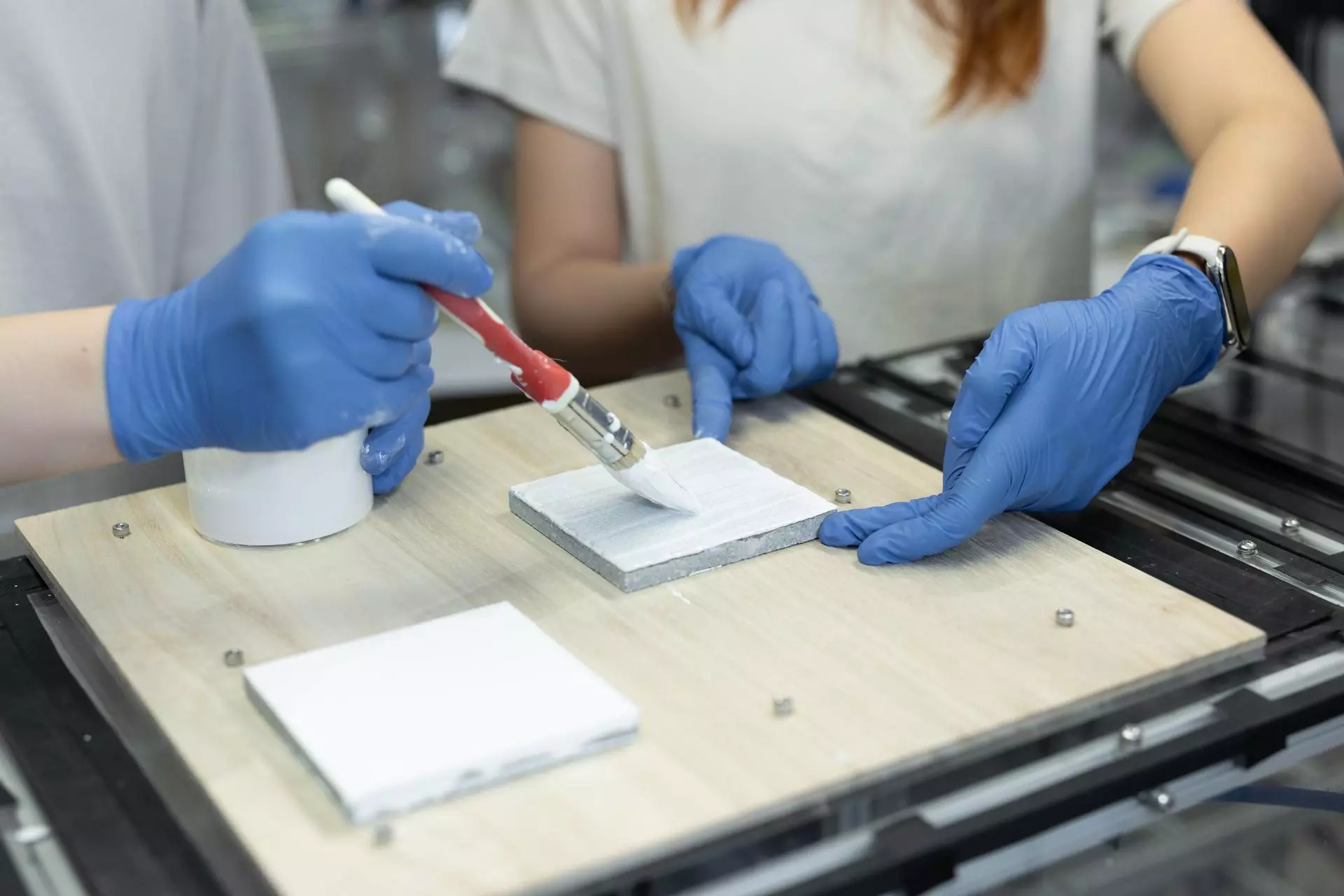 E-coating solves two problems at once: finding a use for recycled glass and passively cooling the buildings to which it is applied