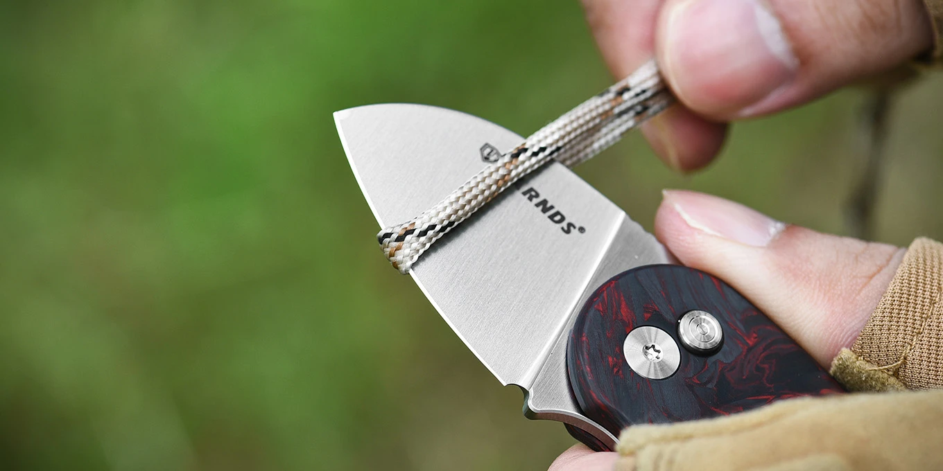The M390 steel blade is up to all kinds of cutting tasks, and should retain a sharp edge over plenty of use