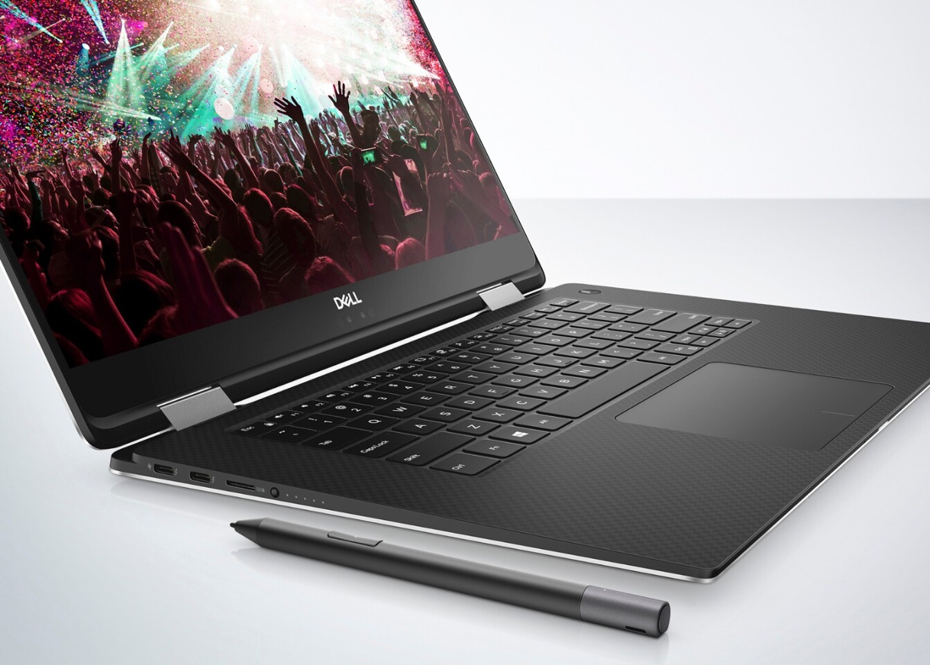 The Dell XPS 15 has a touchscreen that supports stylus input, though you'll need to buy a pen separately
