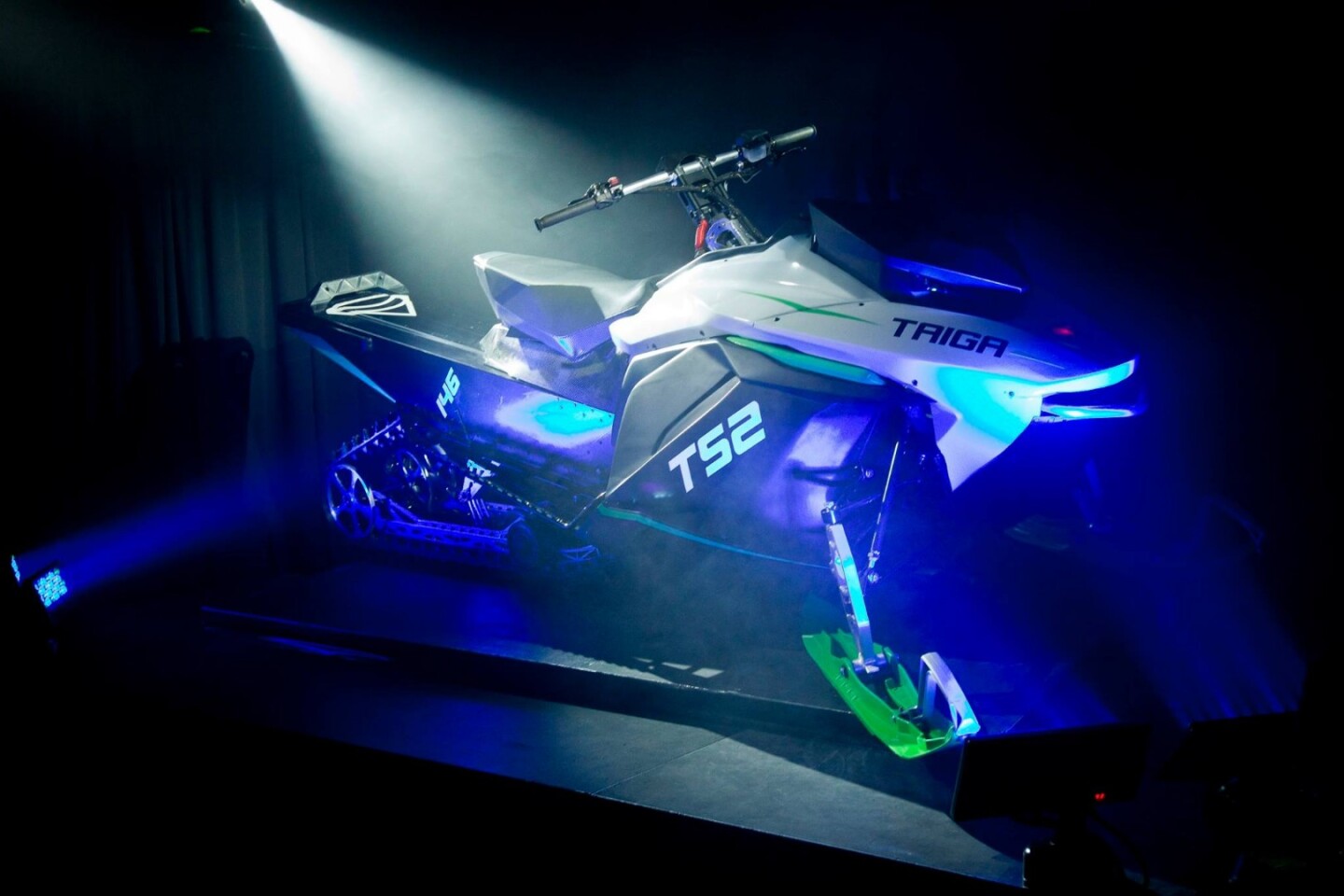 The low maintenance Taiga TS2 electric snowmobile sports an unusual single shock design to the front, which is said to offer improved aerodynamics than two shock flavors and increased stability for high speed carving