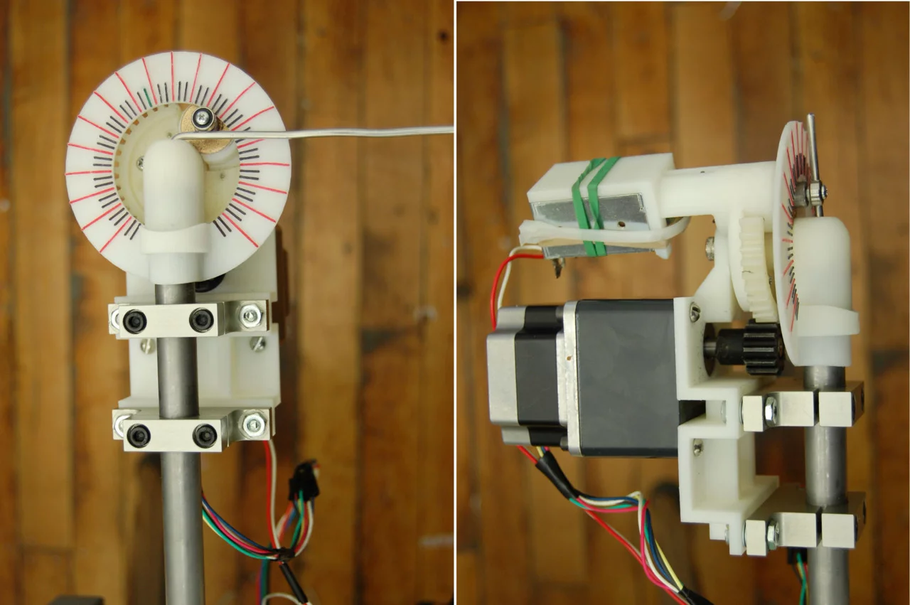 The bending head moves around all angles of the wire to curve it to exactly what the initial design calls for