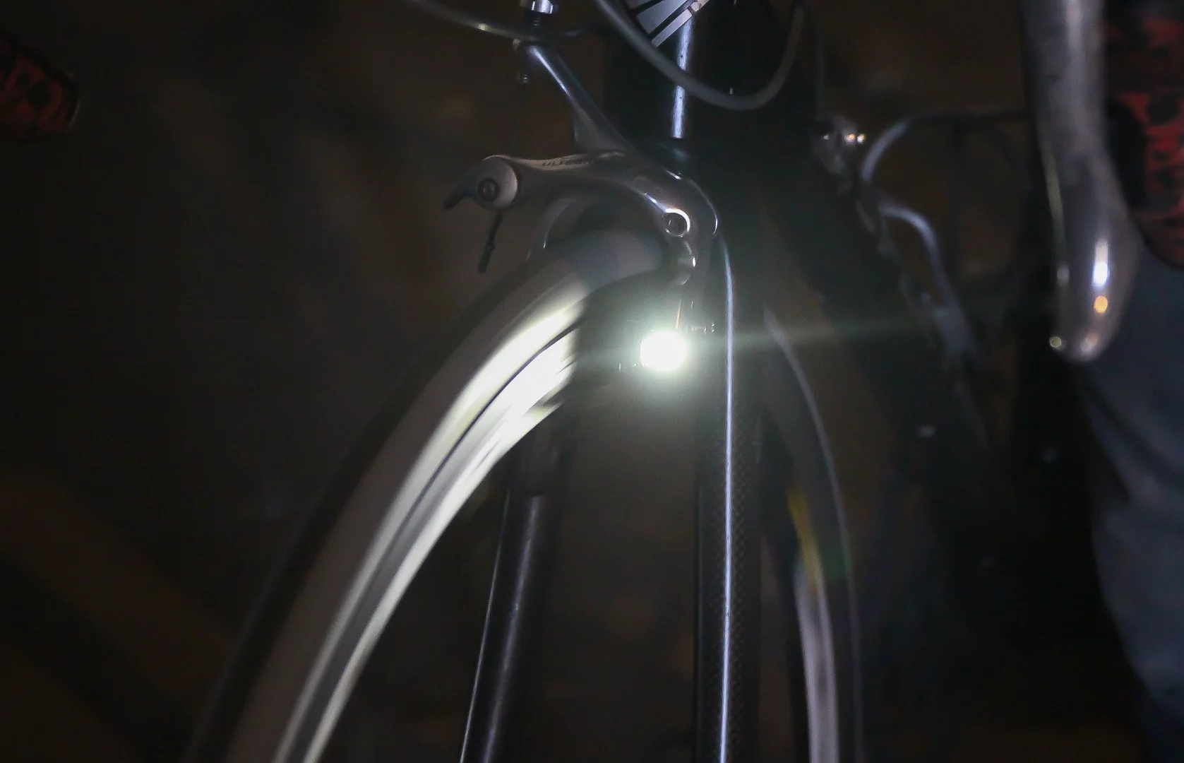 As is the case with Magnic Light iC, the Microlights system is powered by what are known as eddy currents